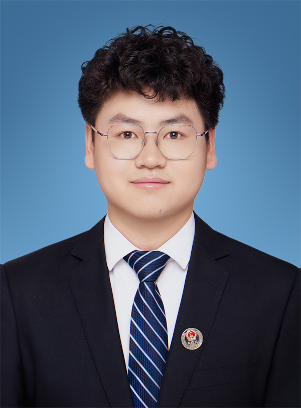 28马鹏霞-公证员助理.jpg